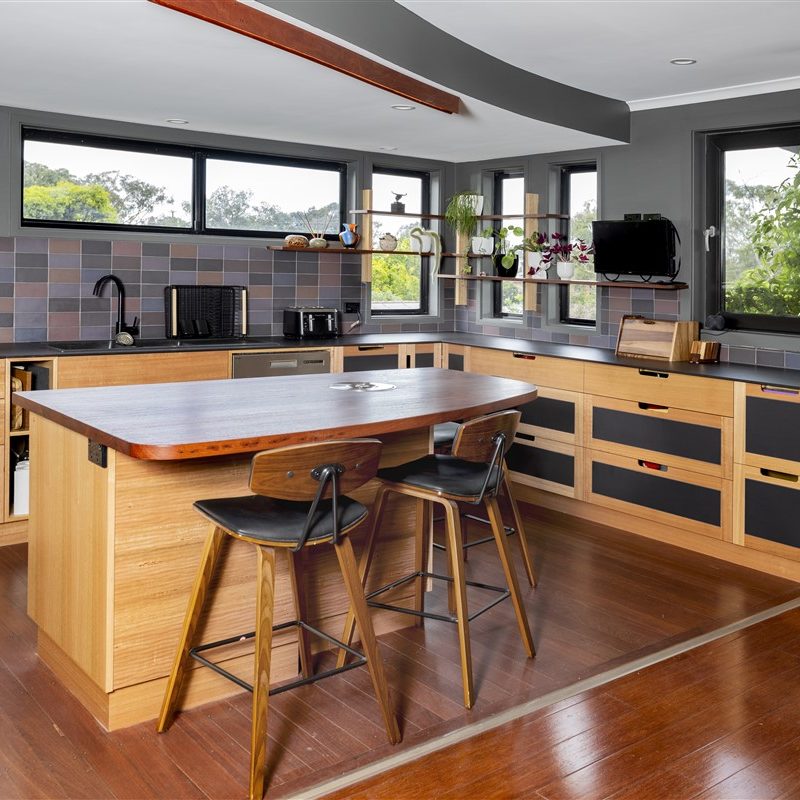 Plywood & Tasmanian Oak Kitchen