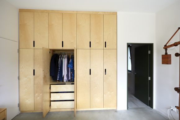 Plywood wardrobe 2